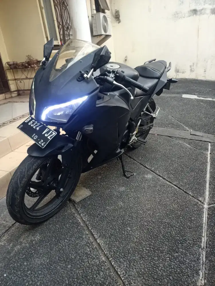 Honda CBR mesin alus