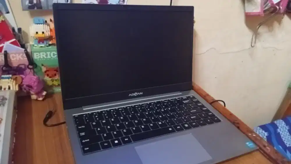 Jual laptop Advan soulmate