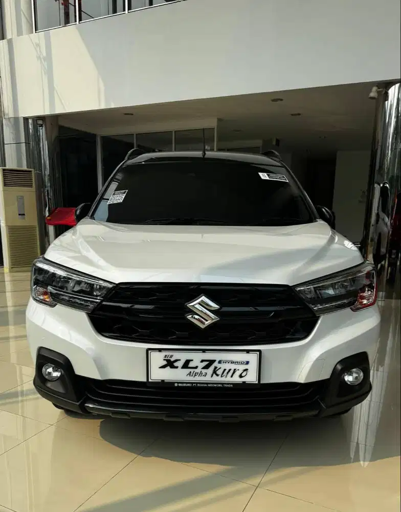 [DP MULAI 20JT] P ROMO SUZUKI XL7
