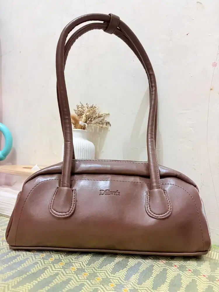 DELIWAFA - CLERY SHOULDER BAG