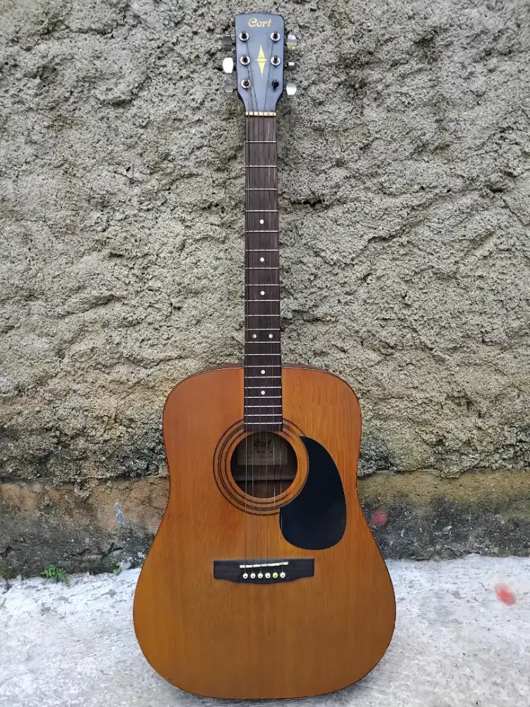 Gitar akustik elektrik cort
