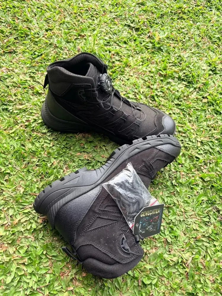 Sepatu pria sz 42