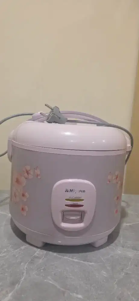 Electric Rice Cooker