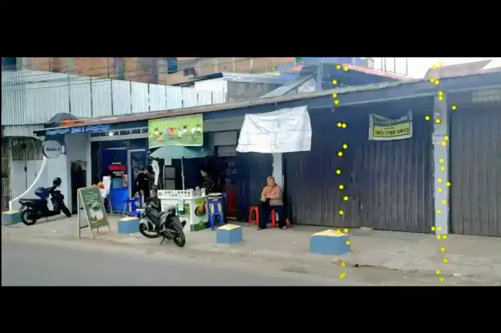Kios usaha minimalis  strategis Jl.Pahlawan (daerah HM Yamin -Pancing)