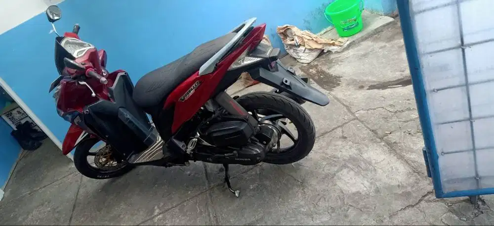 Dijual motor honda vario kzr 125cc