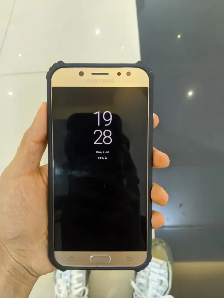 Samsung Galaxy J7 Pro sudah NFC