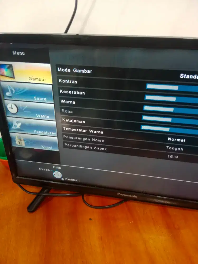 Dijual Tv panasonic+ Antena