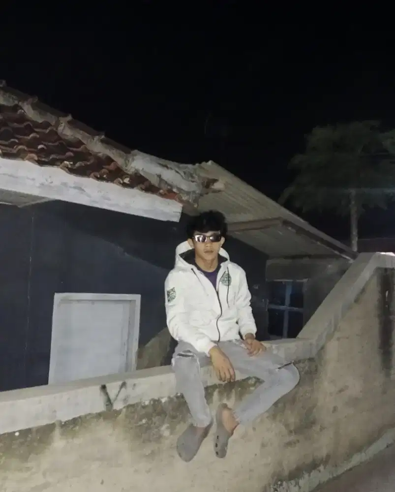 CARI ORANG TUA ANGKAT