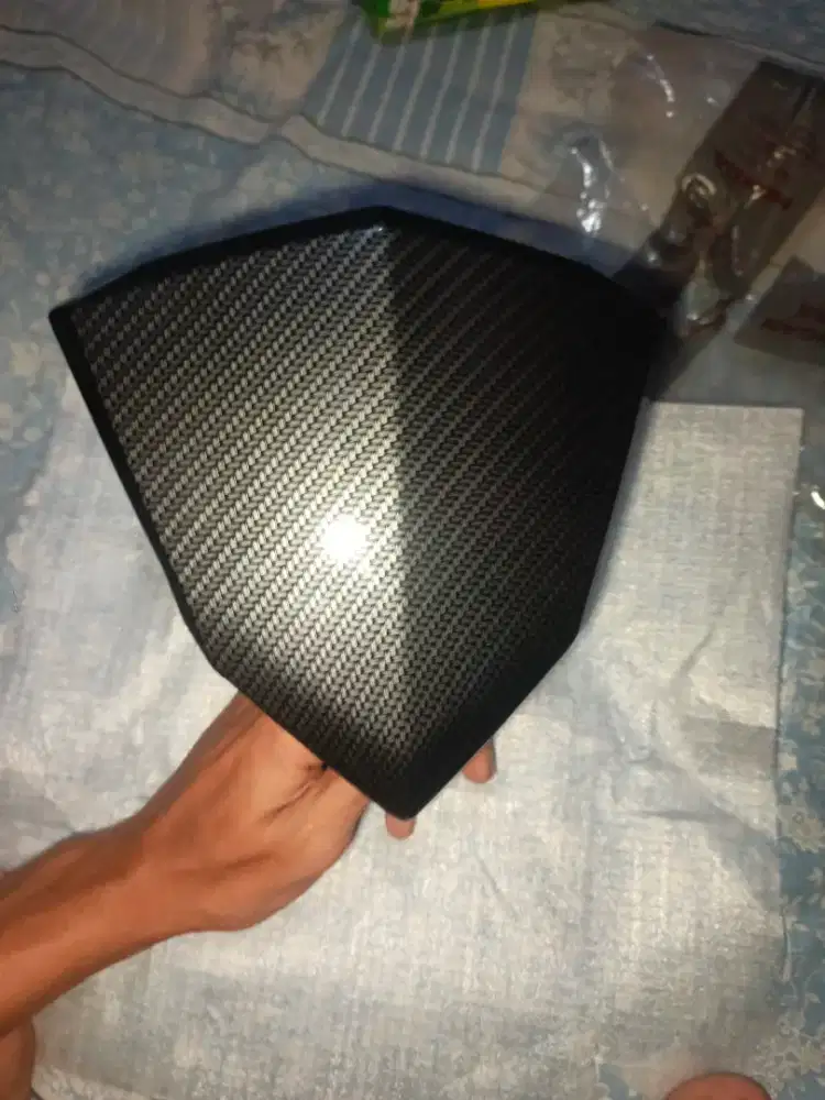 visor karbon vario 125 led new