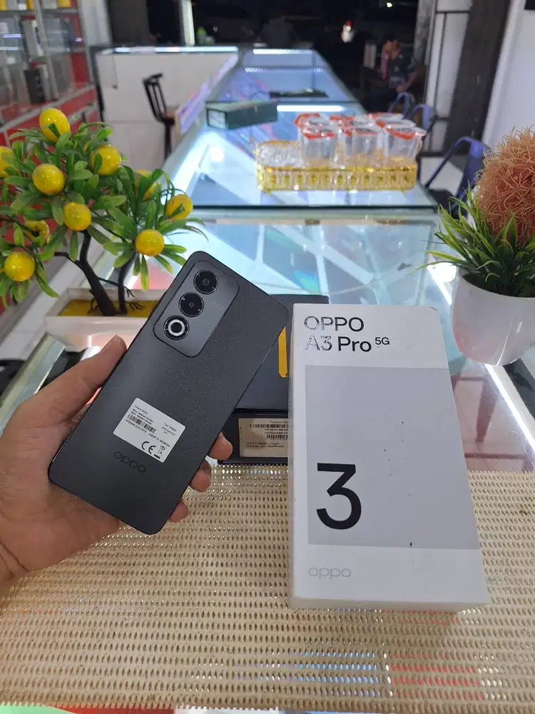 Oppo A3 Pro 5G Ram 8+8Gb/ 256Gb Fullset Mulus Original 100% Bergaransi