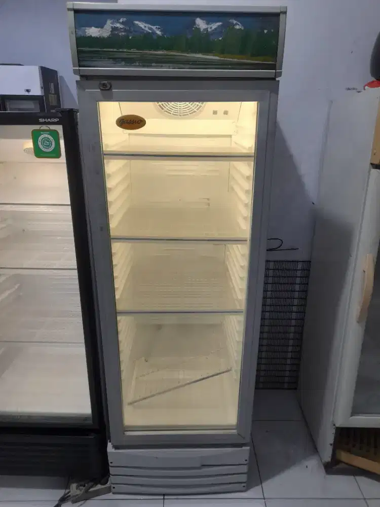 Kulkas Minuman / Showcase / Chiller Gassio 4 Rak .