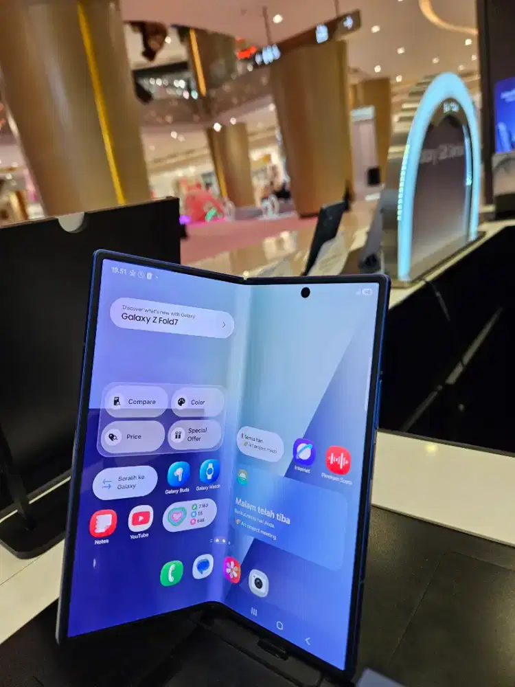 Samsung Z Fold7 512GB Diskon 3 Juta Cicilan 0% Kartu Kredit 24 Bulan