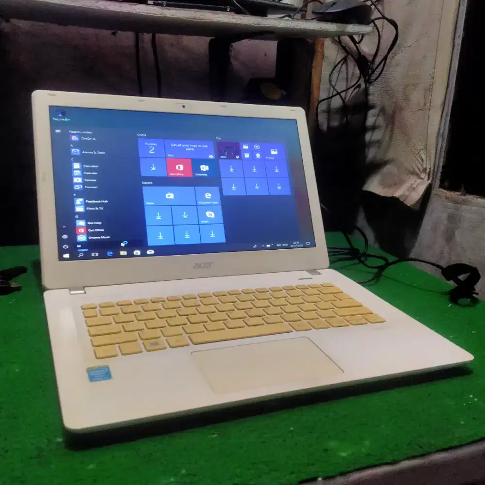 Acer core i5 NO LEMOT NEGO BU