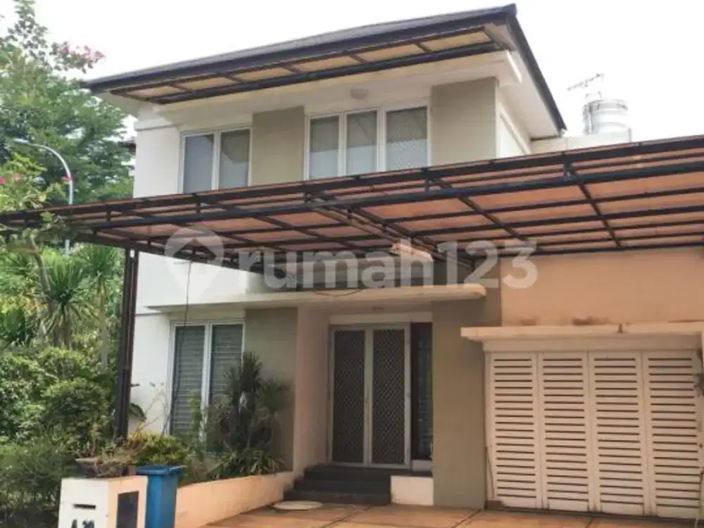 Rumah Sewa Kamar 4+1 di Dalam Cluster Exclusive Premier Pavilion, Pp 686