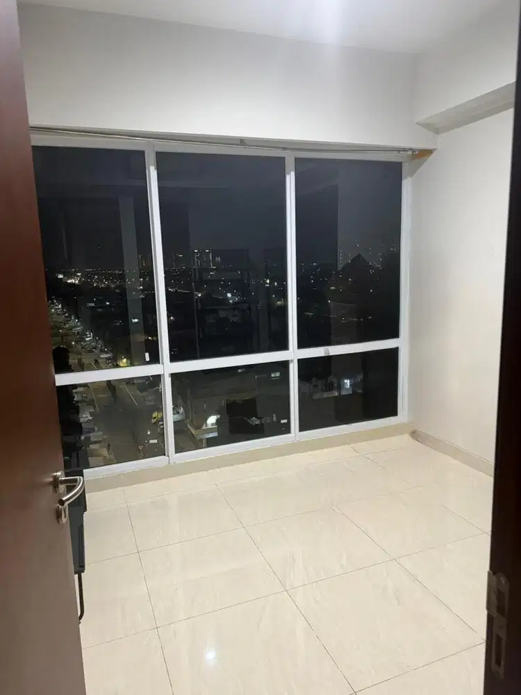 oper sewa apartemen green sedayu 3BR termurah