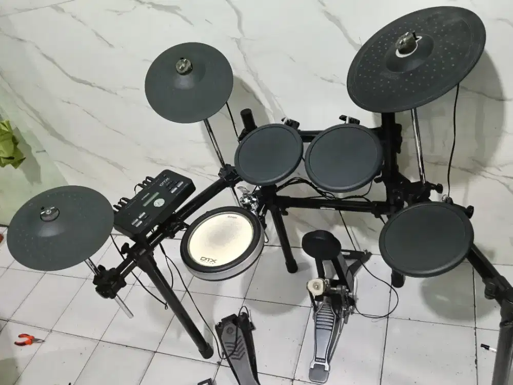 Drum Yamaha Electric dtx 502