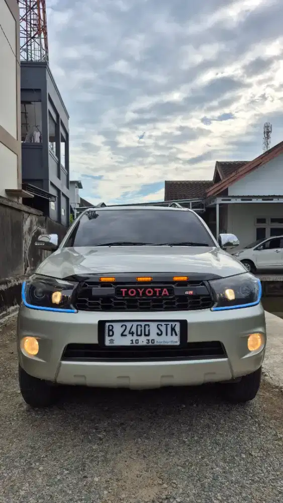 Fortuner Matic Diesel 2010