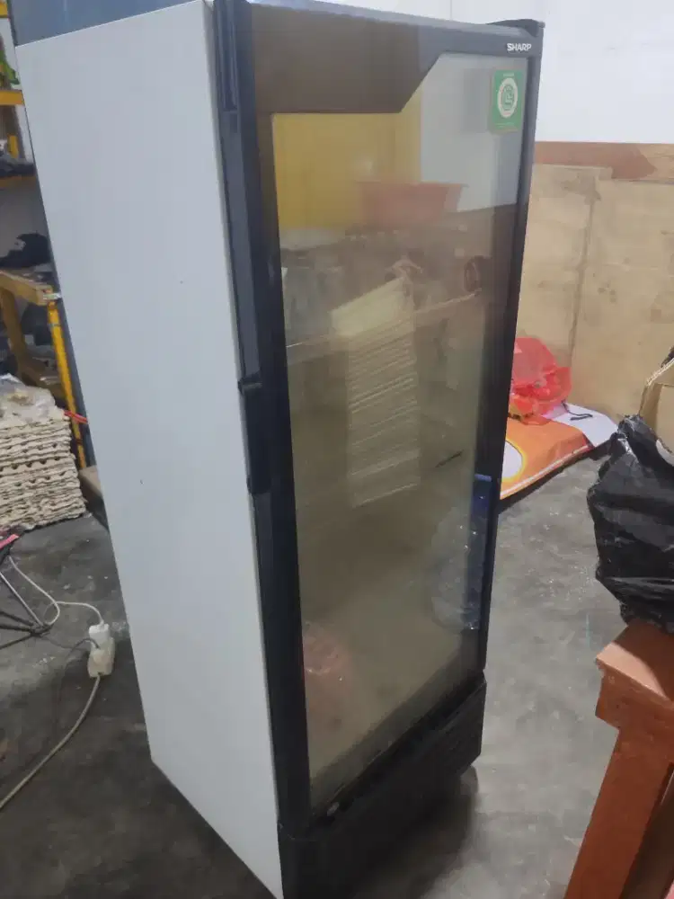 Showcase SHARP Tipe SCH-210FS