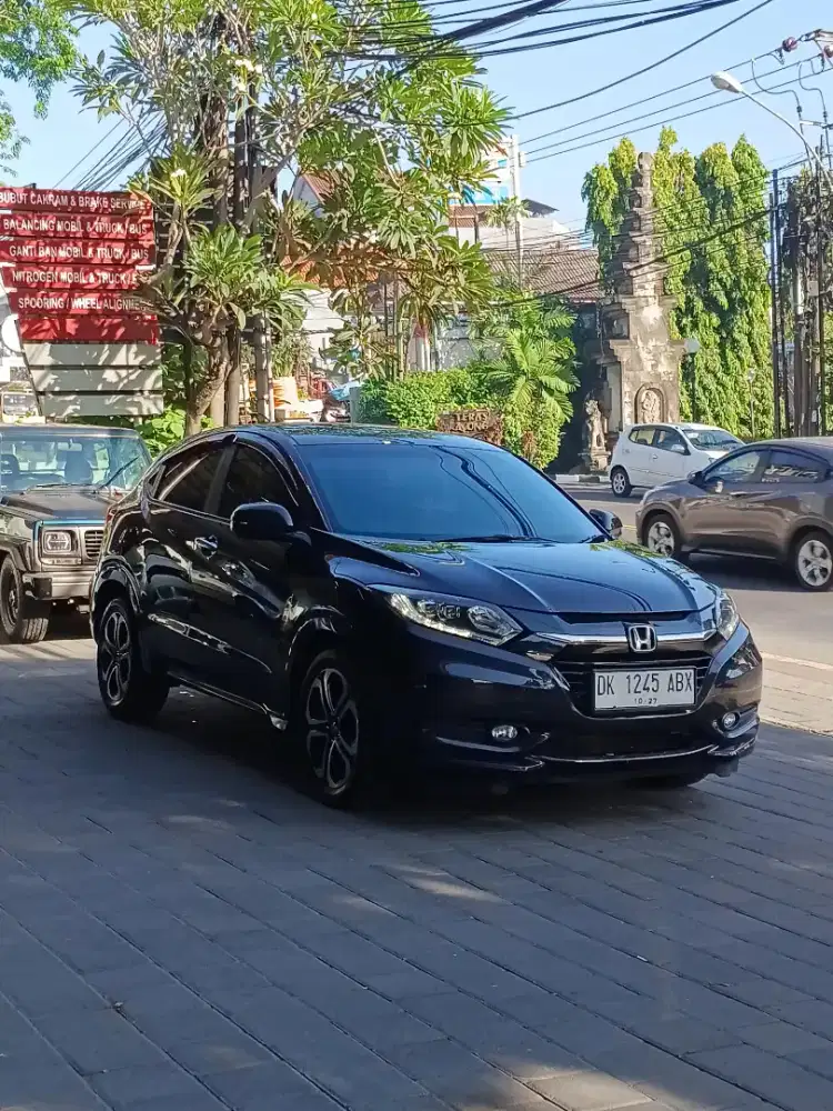 HRV PRESTIGE 2016 SUNROOF PANORAMIC WARNA FAVORIT