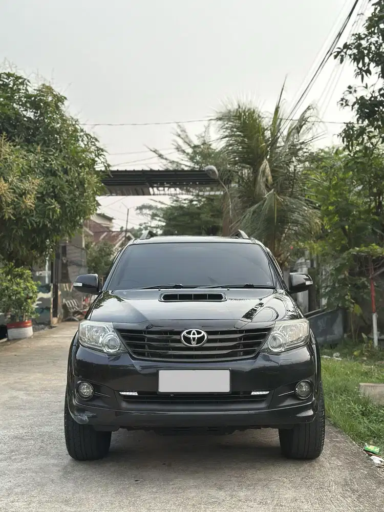 Toyota Fortuner G lux 2013 CASH