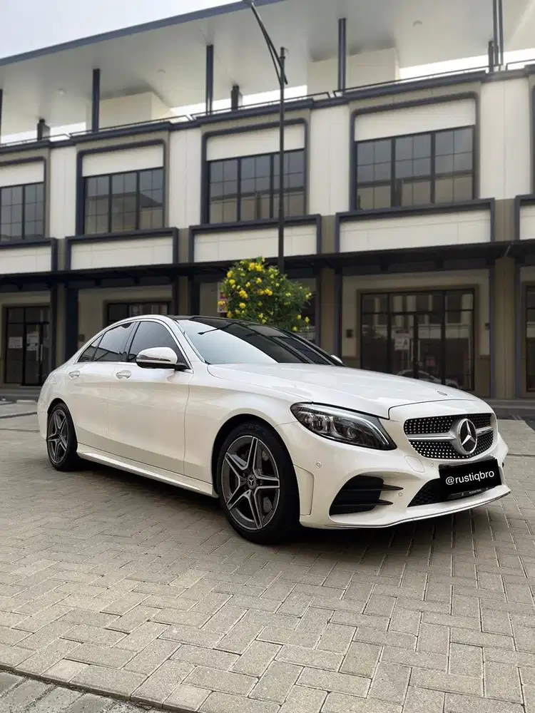 C300 AMG FL 2019, ODO 9.XXX KM, FULL SERVICE RECORD MERCEDES BENZ