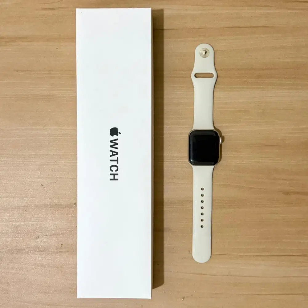 iWatch (apple watch) SE gen 2 (40mm)