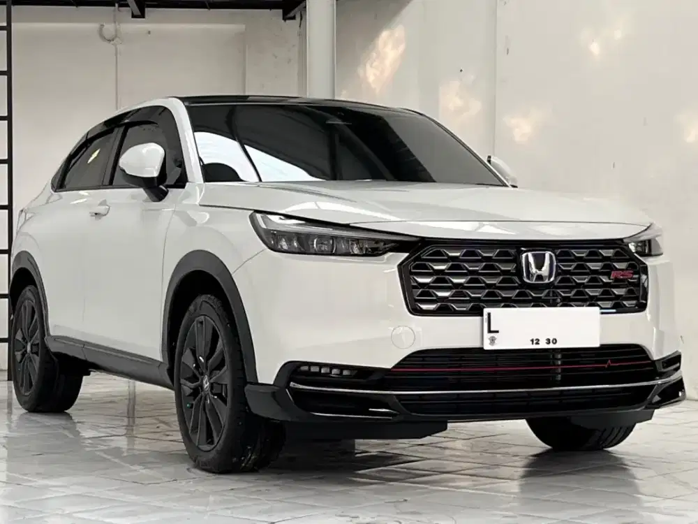 HONDA HRV RS HYBRID 2025 LIKE NEW
