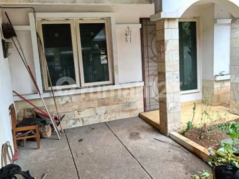 Rumah Bagus di Jl Tampak Siring Barat, Daan Mogot Baru, Kalideres 0029 Chrrer