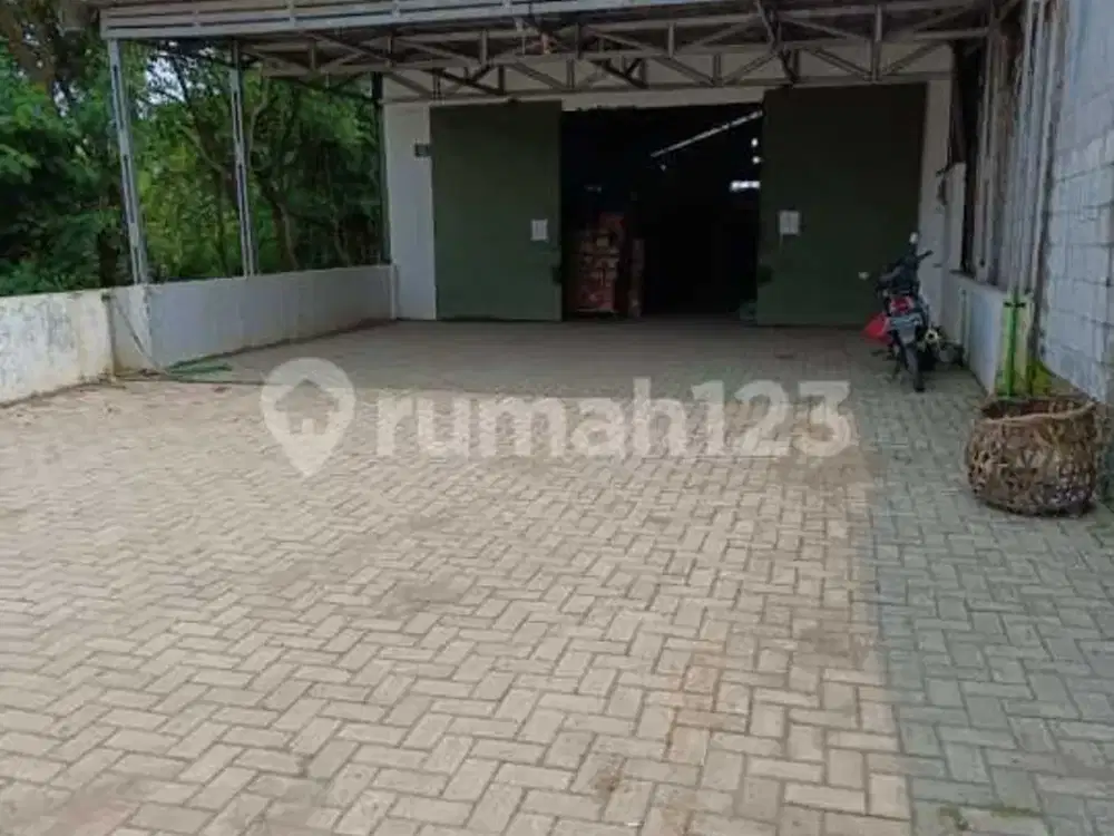 Gudang di Jl. Raya Pakuhaji, Sepatan, Tangerang *0007-CHRRER*