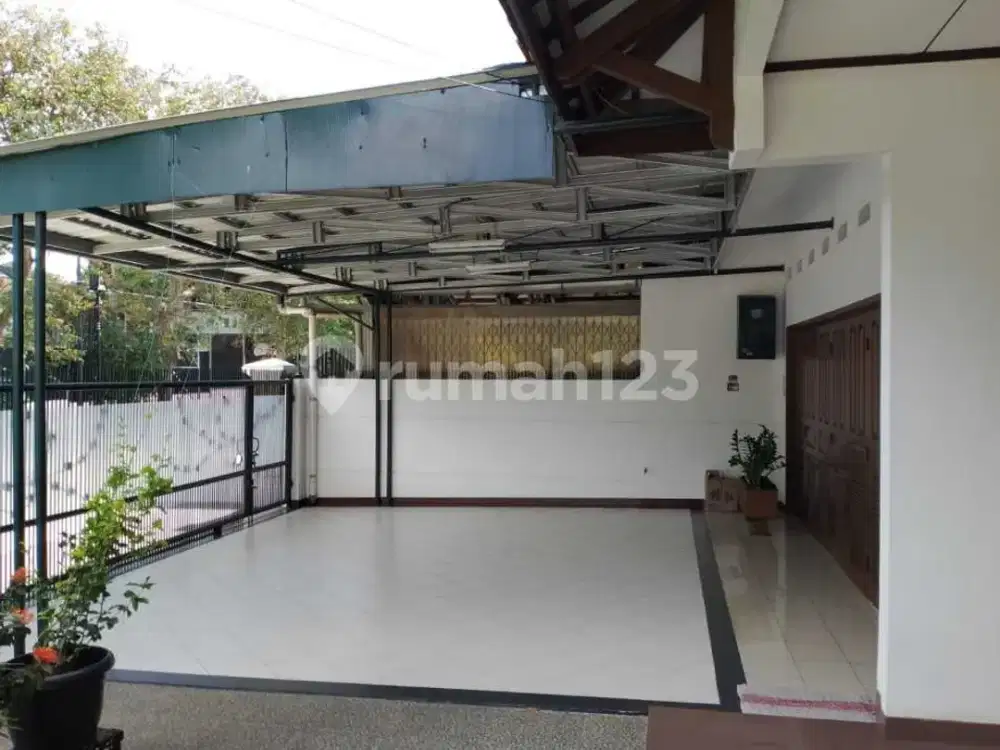 Rumah Bagus Dan Mewah di Kayu Putih, Pulo Gadung, Jakarta 0023 chr
