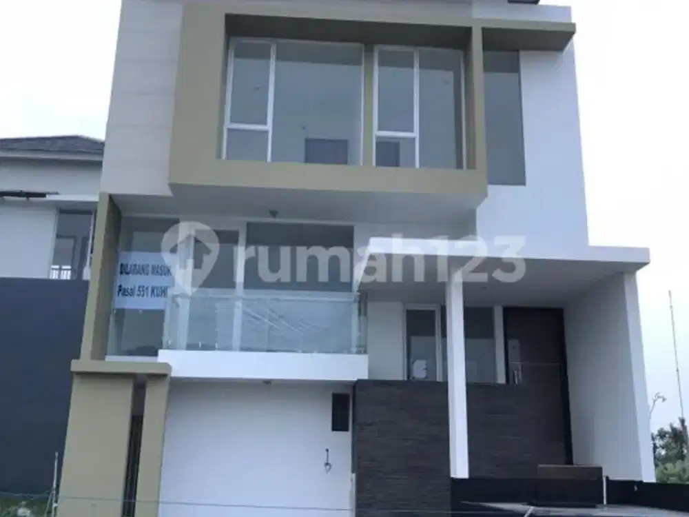 Rumah Bagus di Citra Garden 8, Kalideres, Jakarta 0044 Chrerl