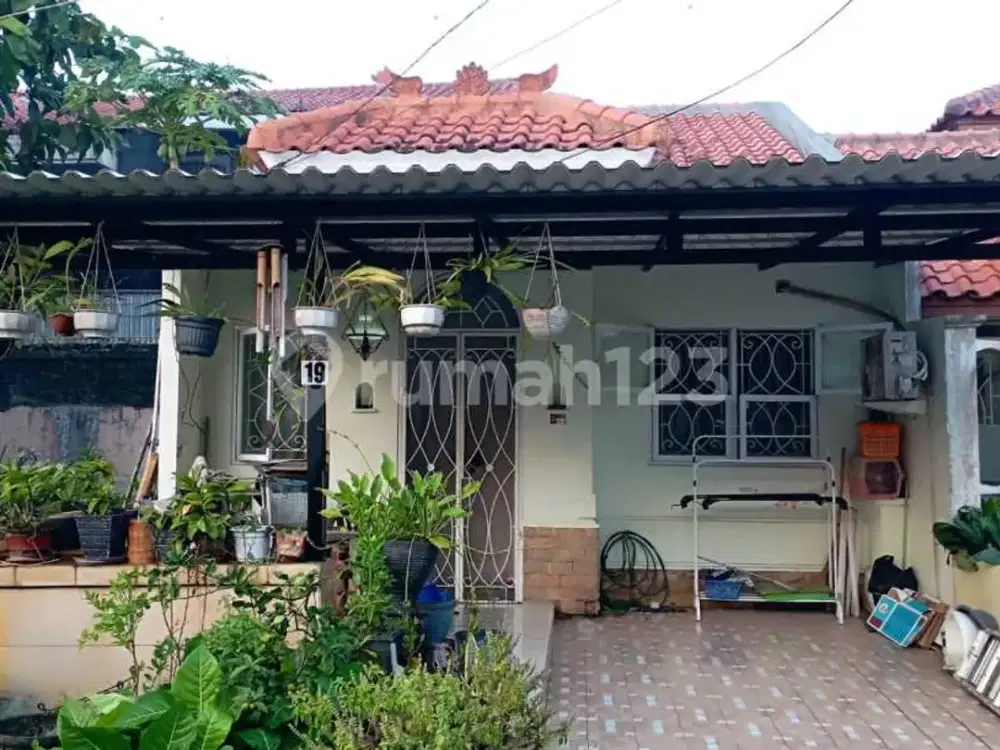 Rumah Bagus di Binong, Curuq, Tangerang 0037 Chr