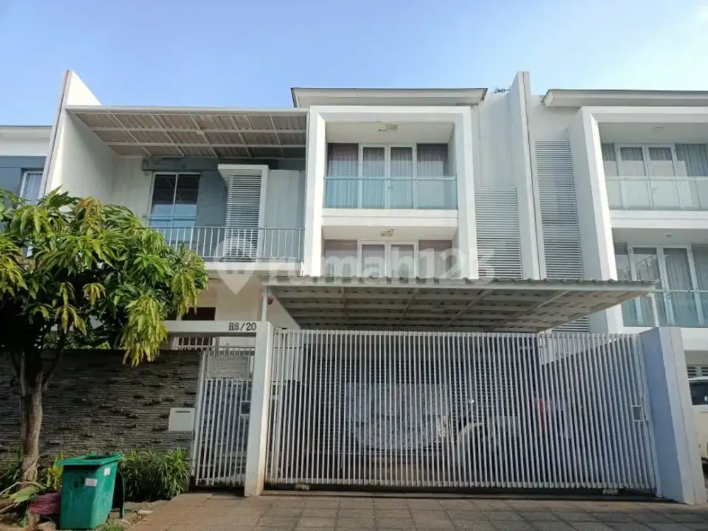 Rumah Bagus Dan Mewah di Citra Garden 6, Kalideres 0002 chr