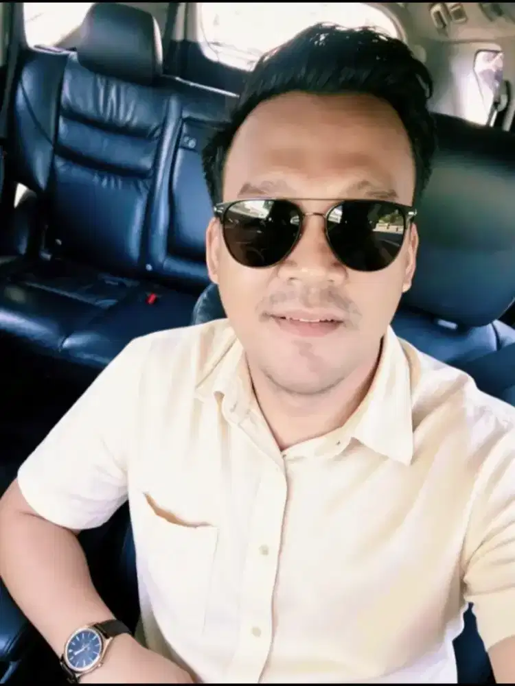 Saya Mencari pekerjaan sebagai driver