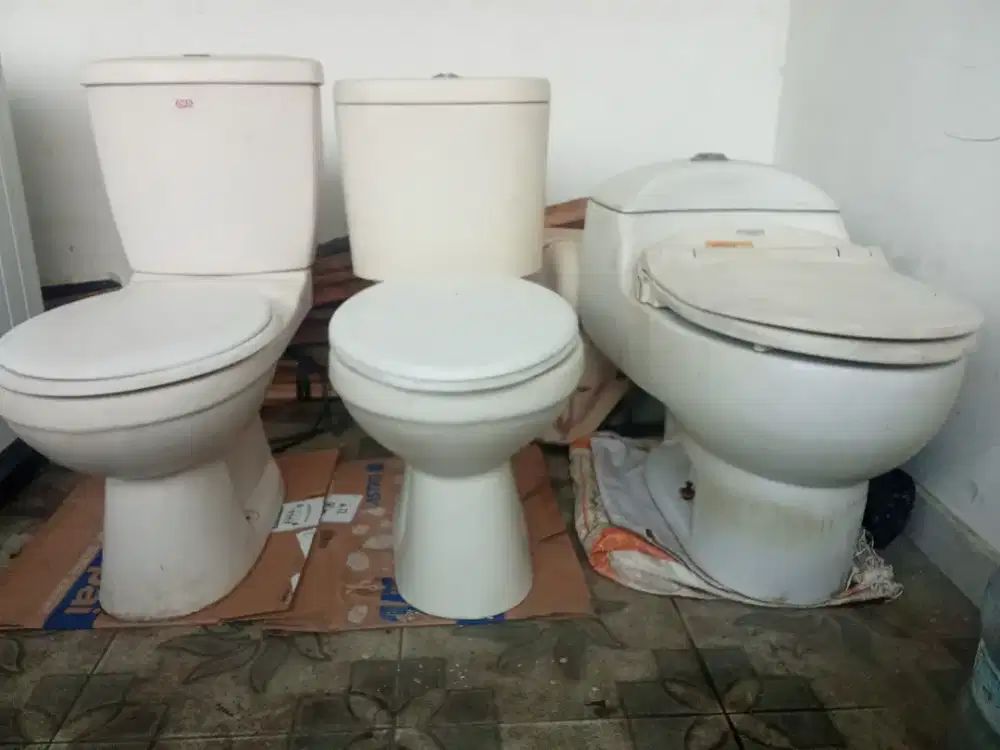 Closet duduk 3 unit borong