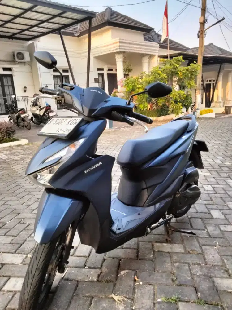 HONDA BEAT DELUXE KEYLESS 2024 NAMA SENDIRI