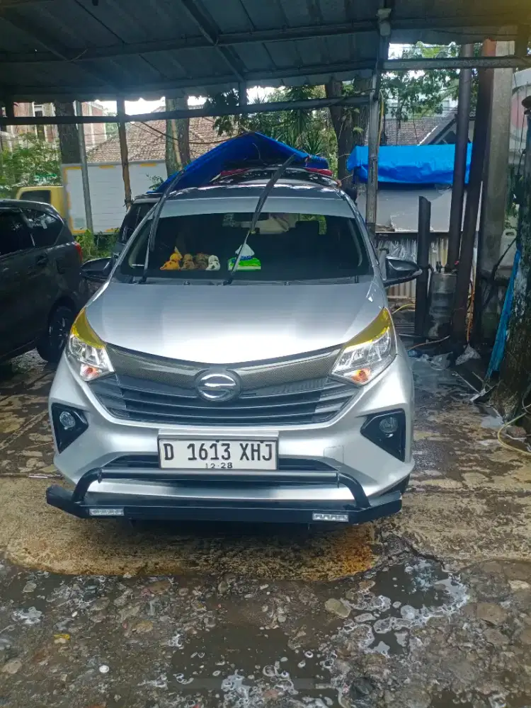 Sigra R tahun 2019 surat surat lengkap mesin adem