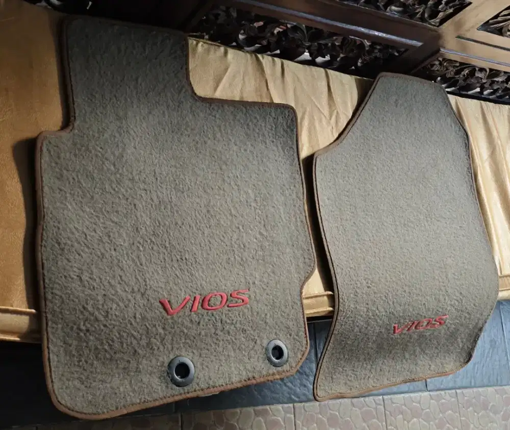 Karpet Original Bawaan Toyota VIOS gen3 thn 2015 hanya depan murah