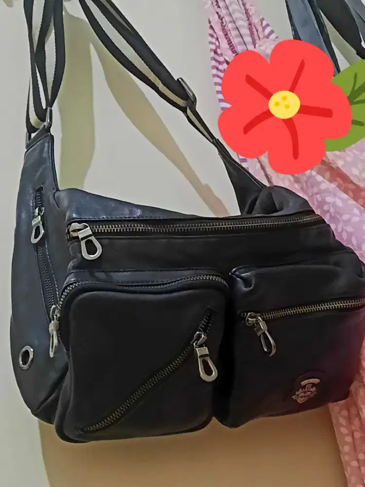 Tas Bally prelove ,kulit asli.