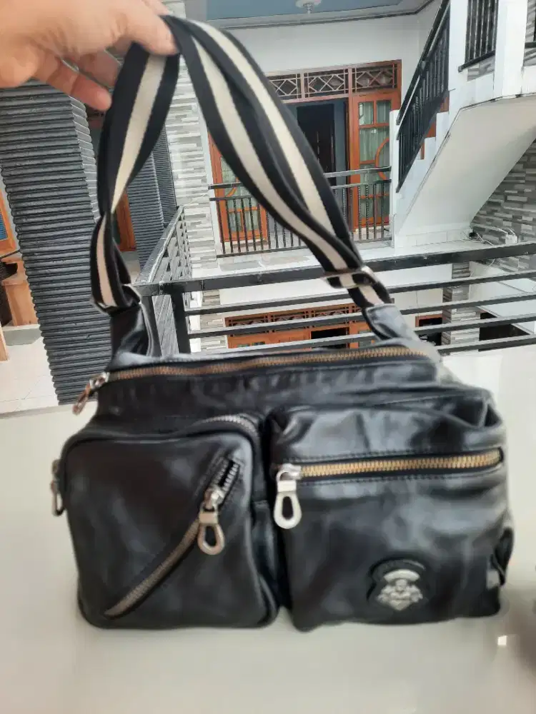 Tas Bally preloved ,kulit asli.