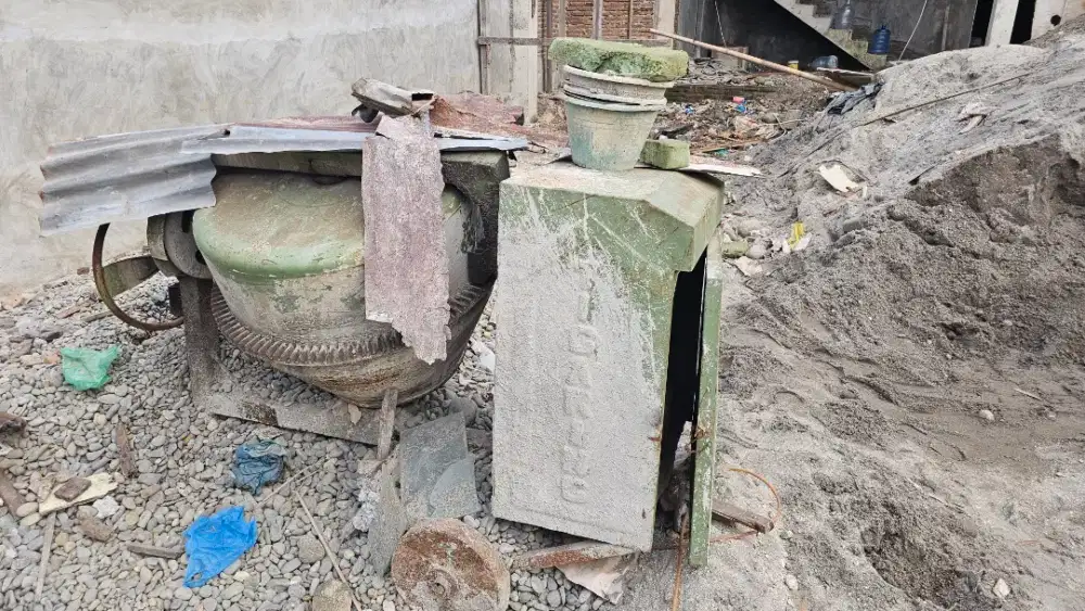Mesin Molen (Concrete Mixer)