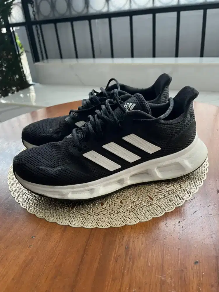 Adidas aize 43 1/3. Original (No Box)