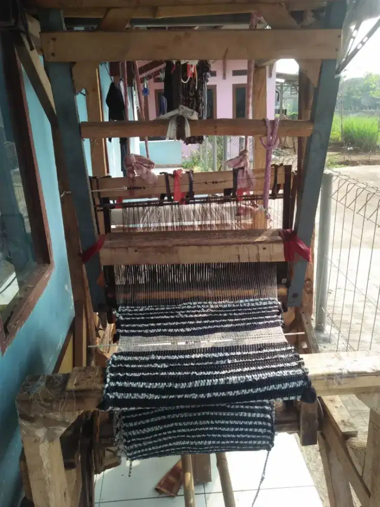 mesin tenun keset manual