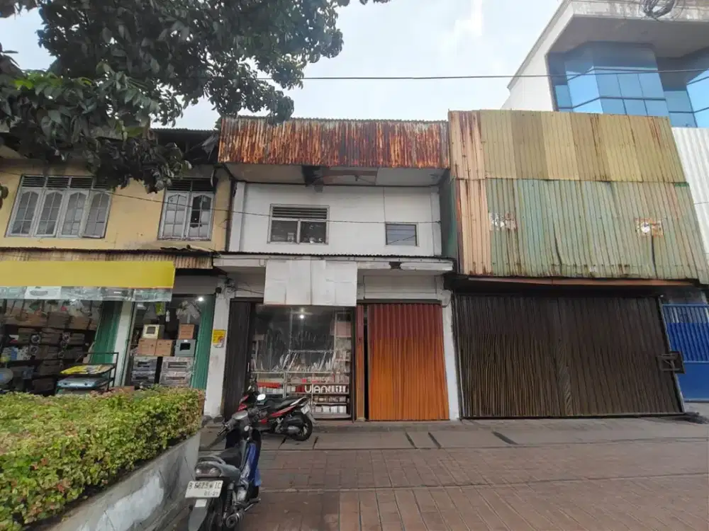Jual Ruko Letjend Suprapto Tanah Tinggi 78m 2 lantai, pinggir jalan raya