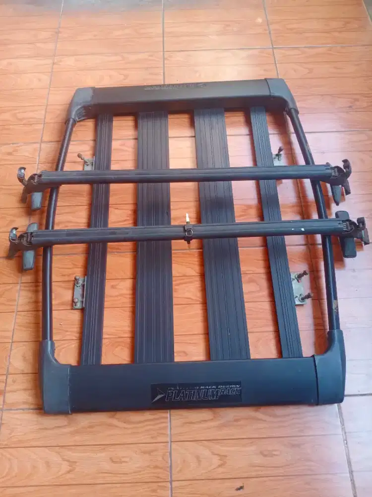 Roof Rack Mobil