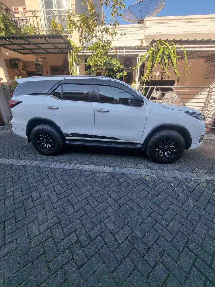 Toyota Fortuner 2023 Diesel
