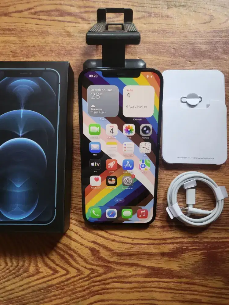 Iphone 12 Pro Max 128gb blue inter fullset mulus normal btrw awet