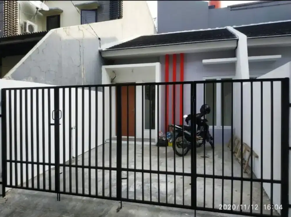 Rumah mungil 2kt Kepa Duri bebas banjir ada carport
