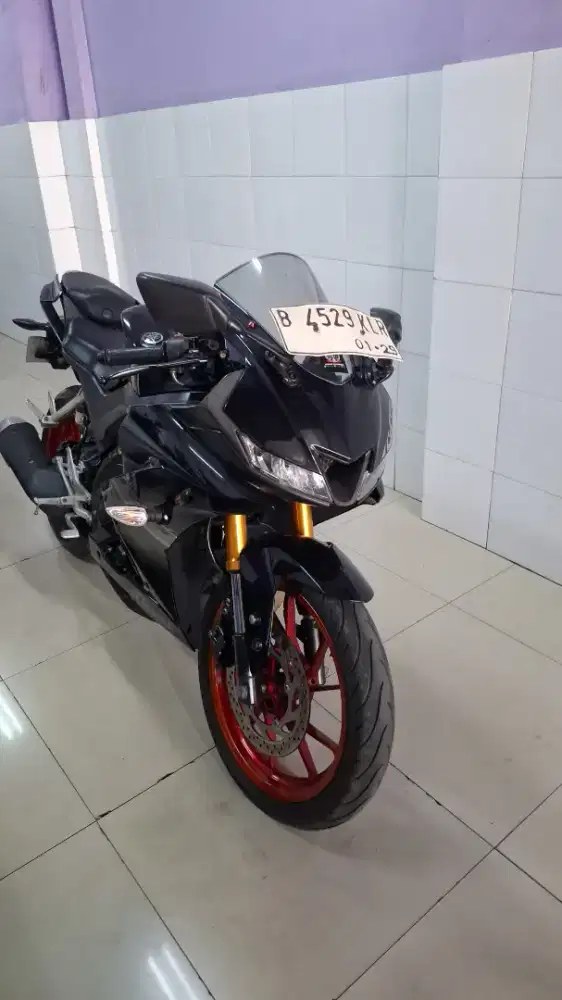Yamaha R15 V3 2018 dp 1juta