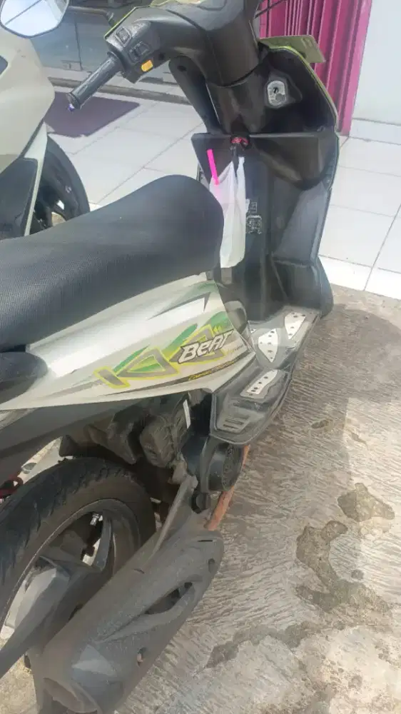 Beat 2012 warna hijau